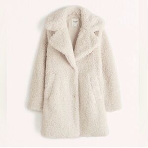 BRAND NEW - ABERCROMBIE AND FITCH A&F TEDDY COAT CREAM